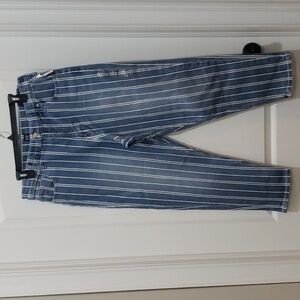 NWT GAP Women's 14/32 Striped Mom Jean